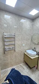 Satılır 2 otaqlı mənzil 70 m²