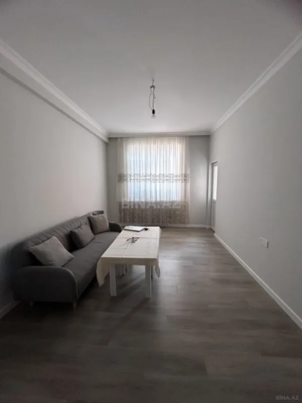Satılır 2 otaqlı mənzil 70 m²