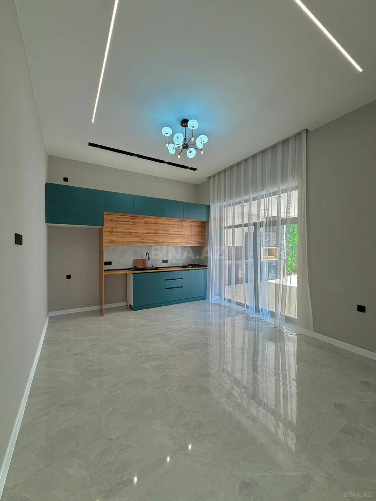 Satılır 4 otaqlı həyət evi 170 m²