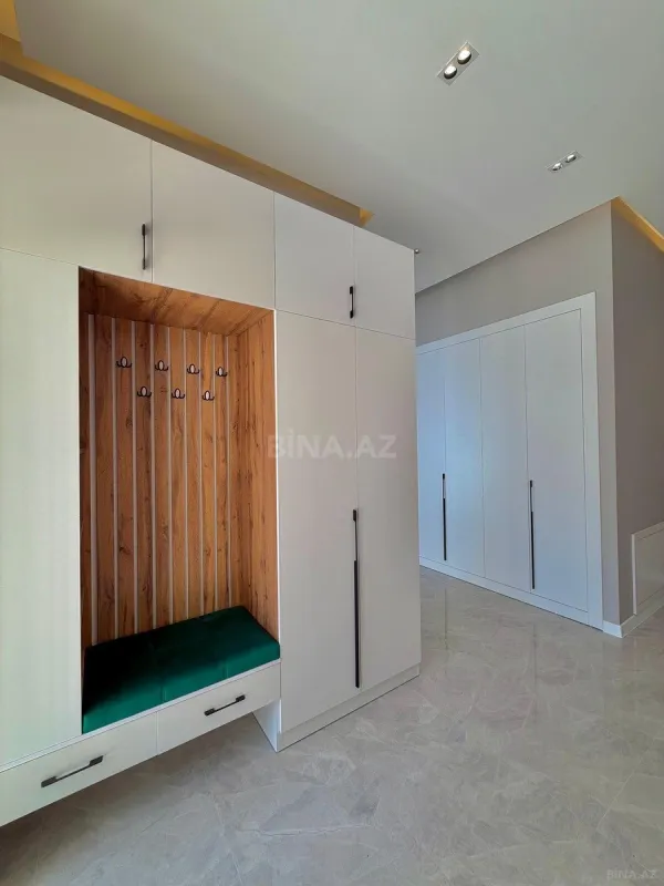 Satılır 4 otaqlı həyət evi 170 m²
