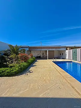 Satılır 4 otaqlı həyət evi 170 m²