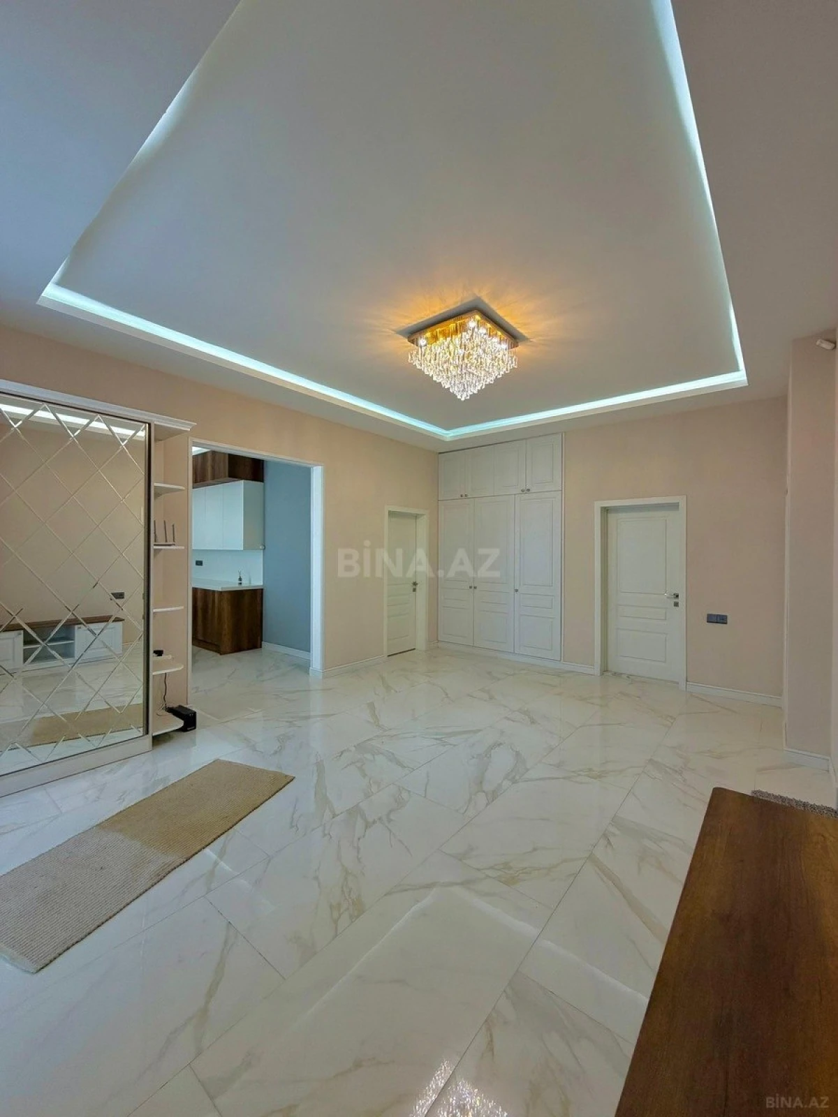 Satılır 4 otaqlı həyət evi 170 m²