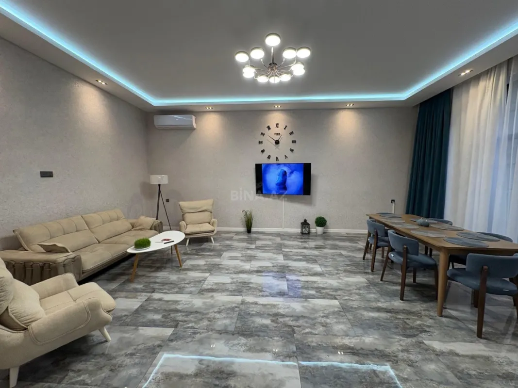 Kirayə verilir 4 otaqlı həyət evi 200 m²