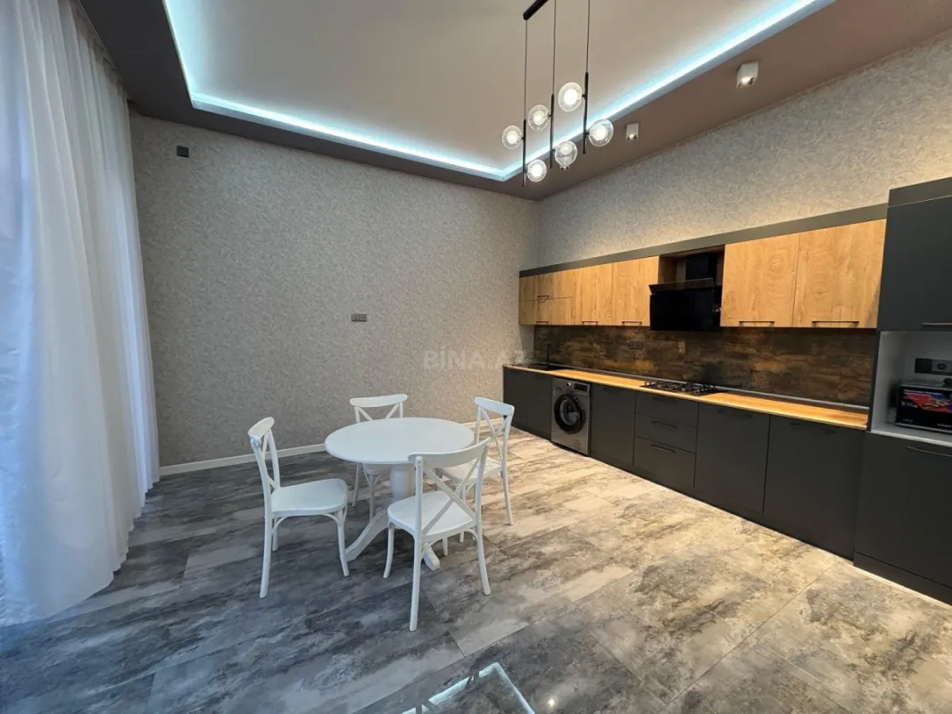 Kirayə verilir 4 otaqlı həyət evi 200 m²