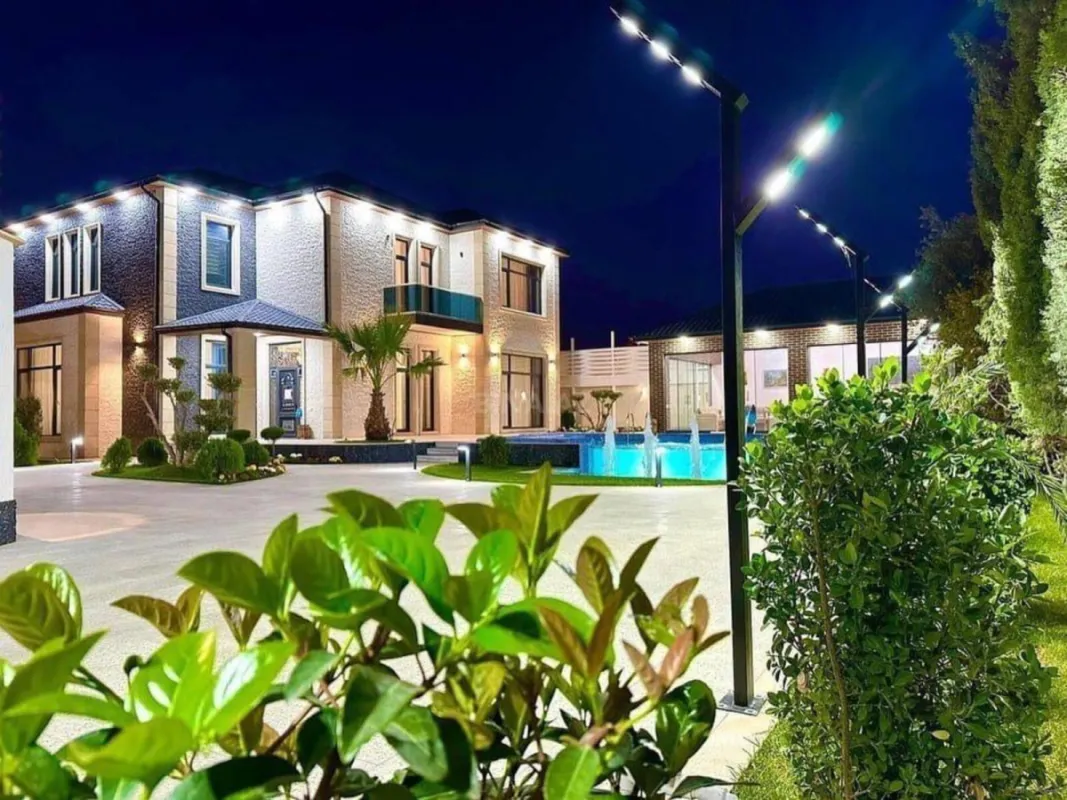 Kirayə verilir 4 otaqlı həyət evi 450 m²