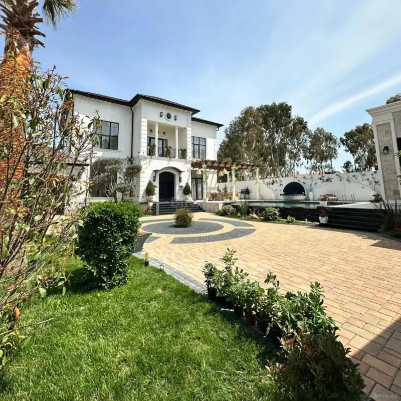 Kirayə verilir 4 otaqlı həyət evi 450 m²