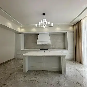 Kirayə verilir 4 otaqlı həyət evi 450 m²