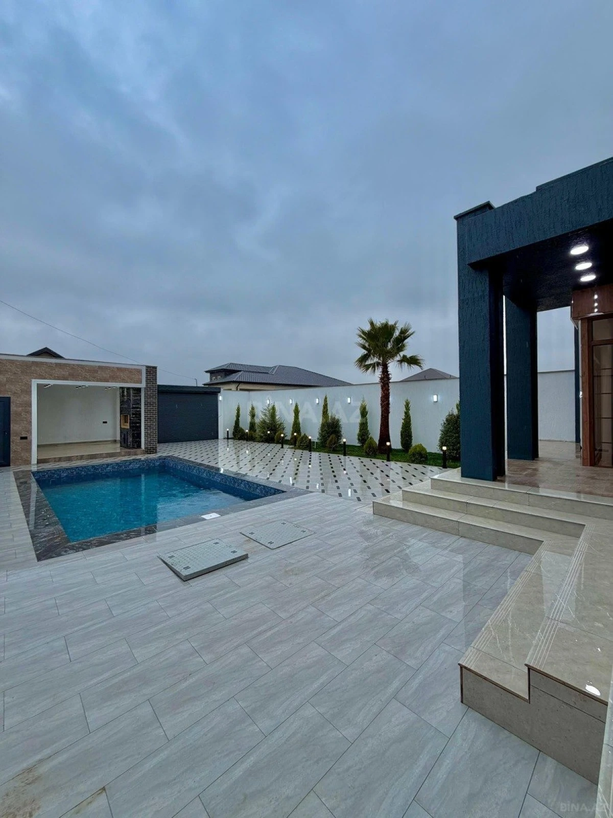 Satılır 4 otaqlı həyət evi 180 m²