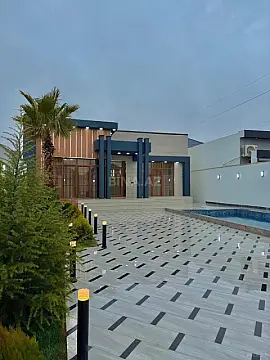 Satılır 4 otaqlı həyət evi 180 m²