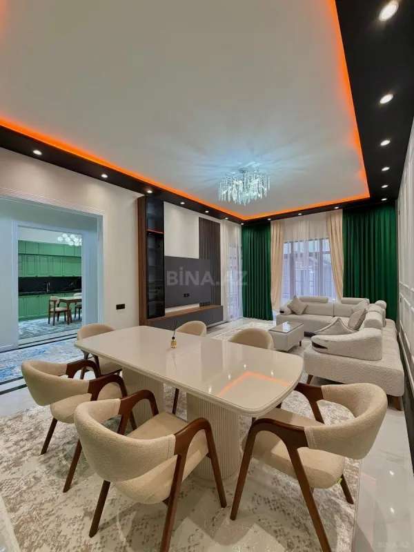 Satılır 4 otaqlı həyət evi 180 m²