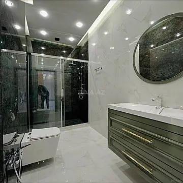 Kirayə verilir 4 otaqlı həyət evi 380 m²