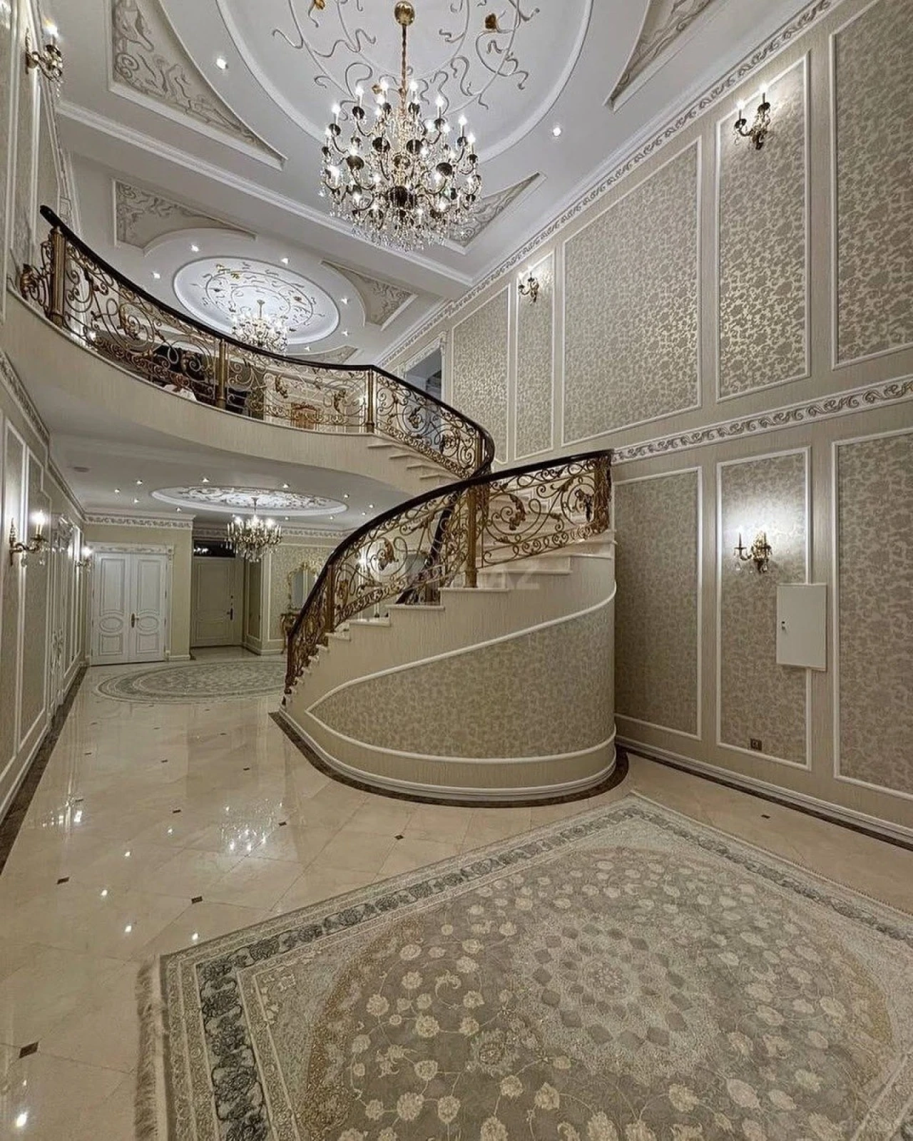 Kirayə verilir 5 otaqlı həyət evi 420 m²