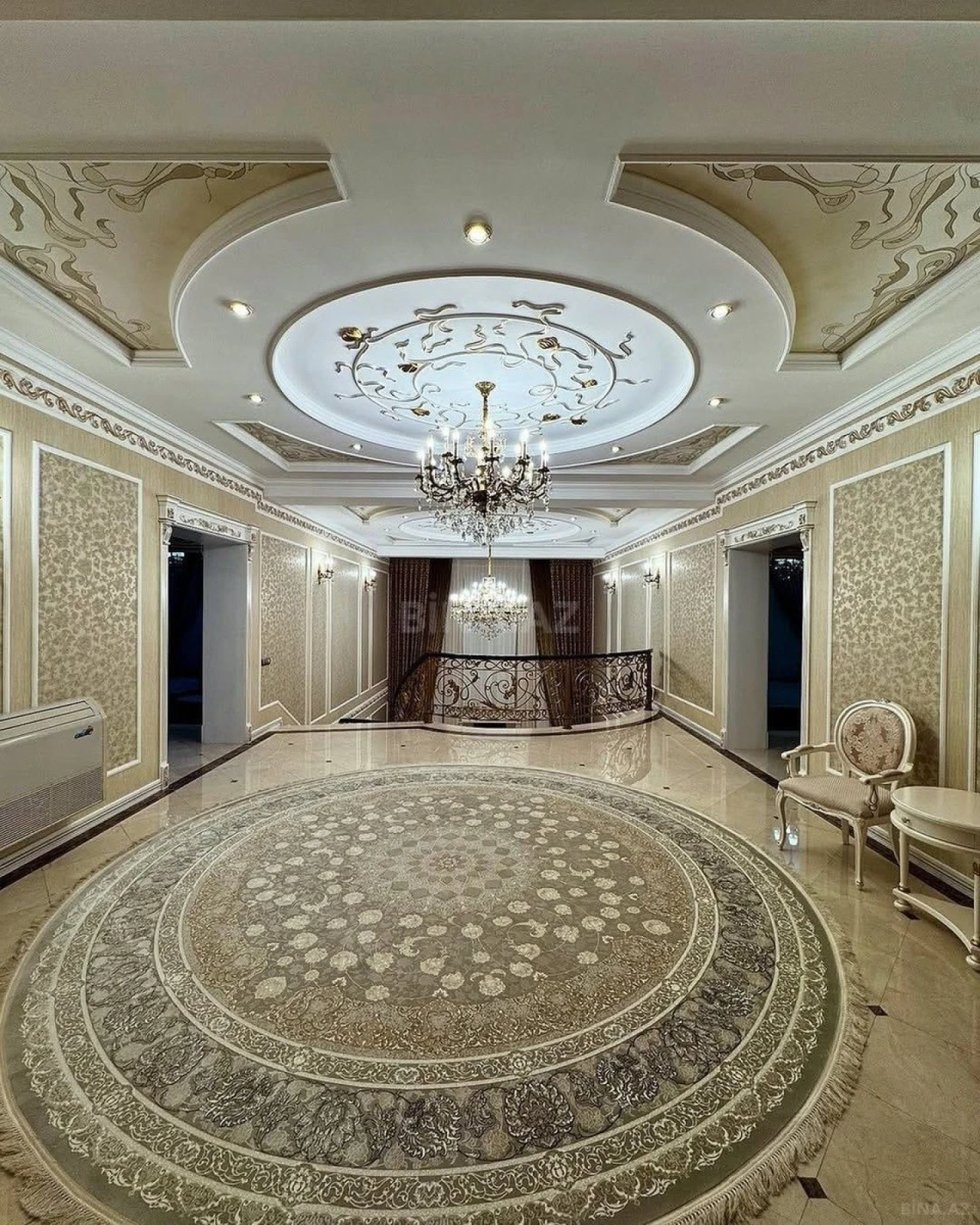 Kirayə verilir 5 otaqlı həyət evi 420 m²