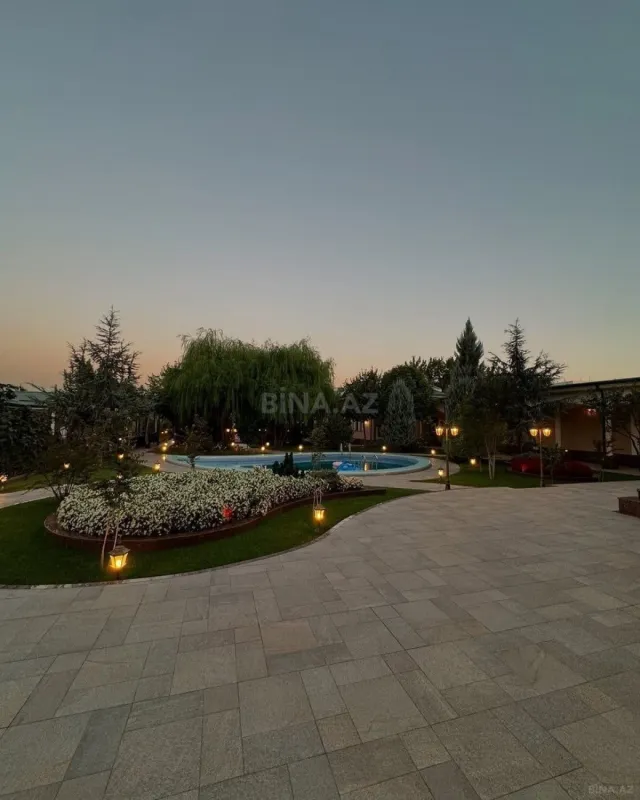 Kirayə verilir 5 otaqlı həyət evi 420 m²