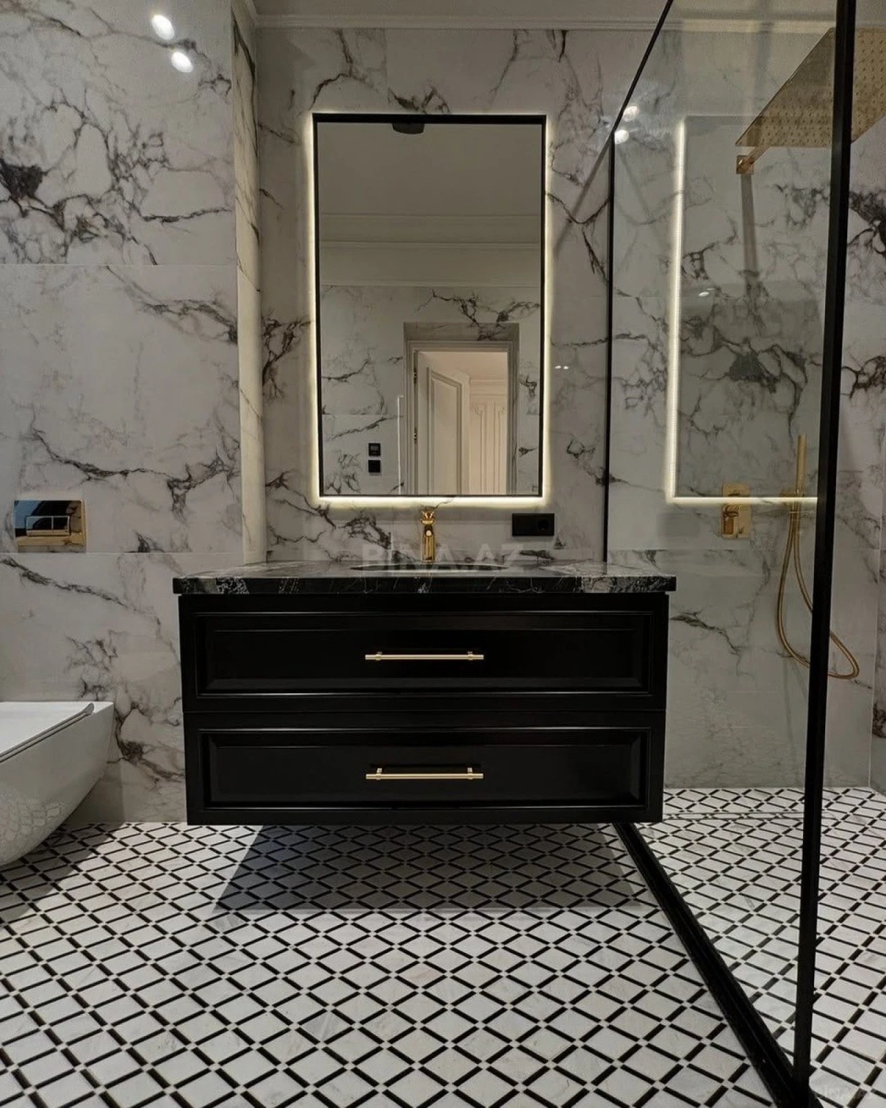 Kirayə verilir 5 otaqlı həyət evi 400 m²