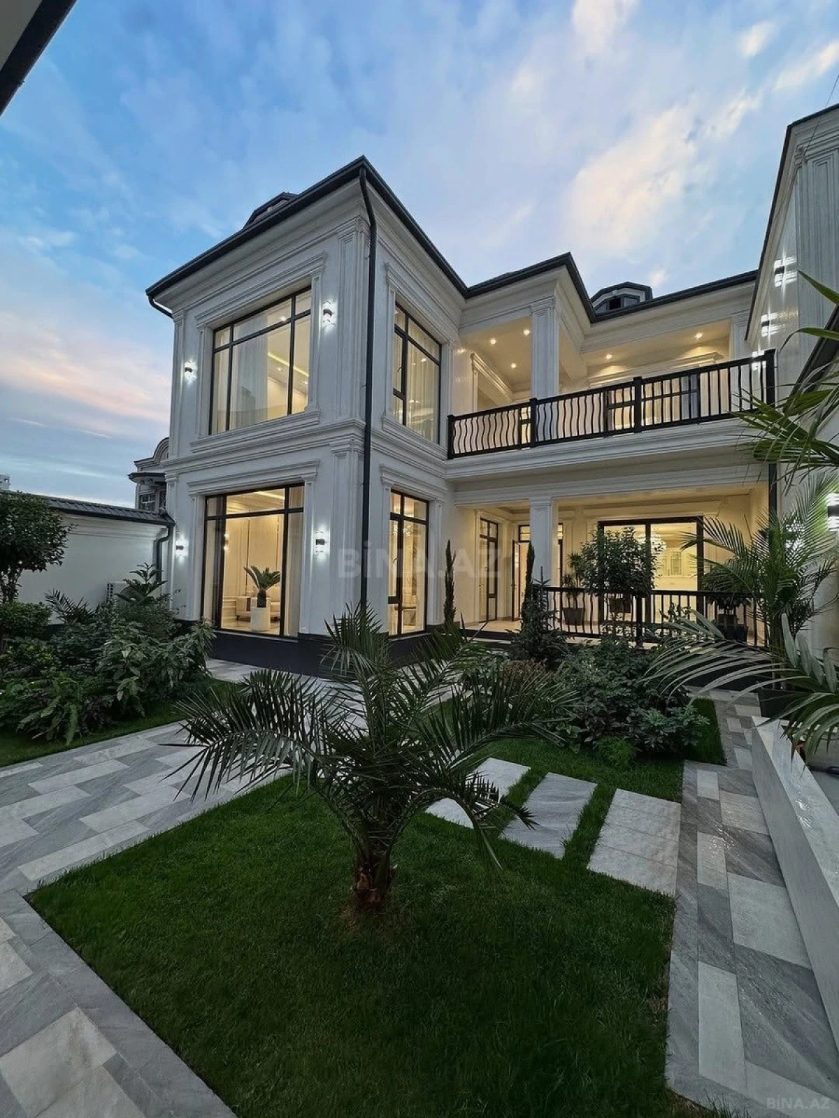 Kirayə verilir 4 otaqlı həyət evi 380 m²