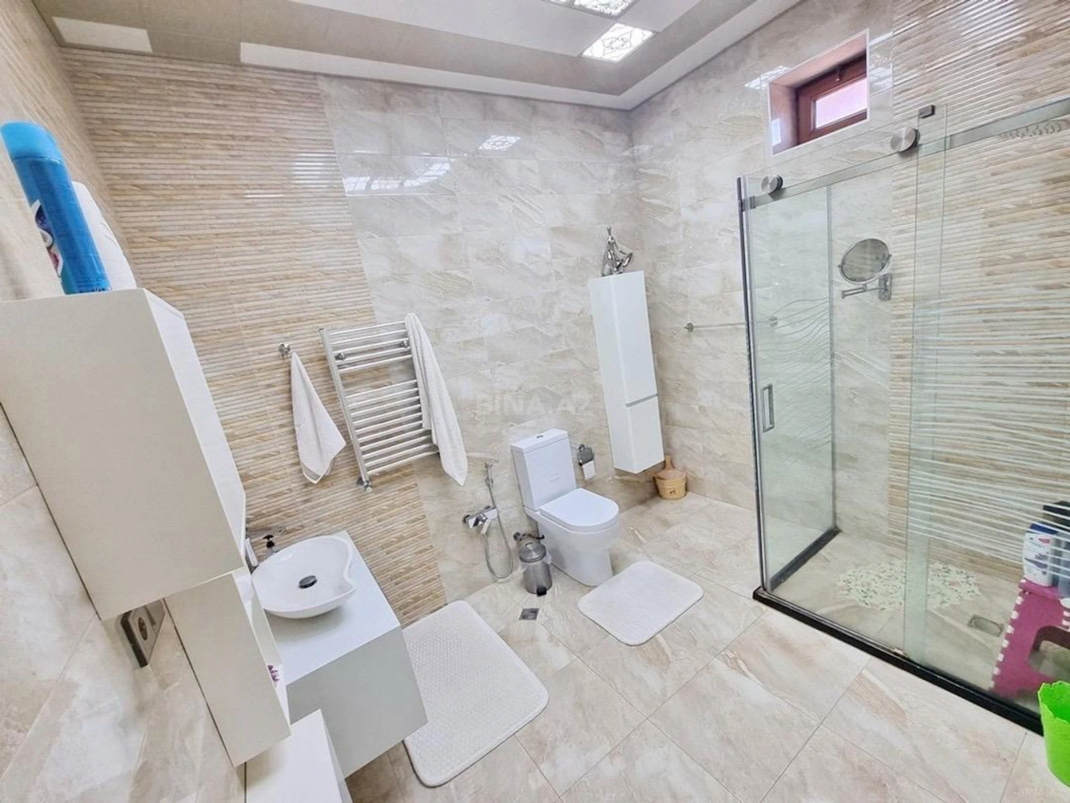 Kirayə verilir 4 otaqlı həyət evi 380 m²
