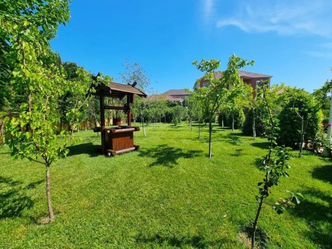 Kirayə verilir 4 otaqlı həyət evi 380 m²