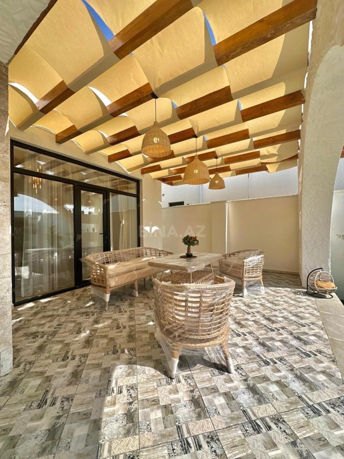 Kirayə verilir 4 otaqlı həyət evi 200 m²