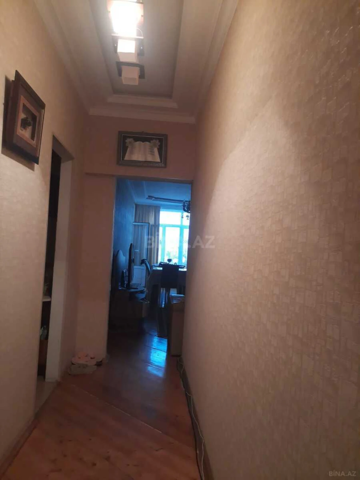 Kirayə verilir 2 otaqlı mənzil 75 m²