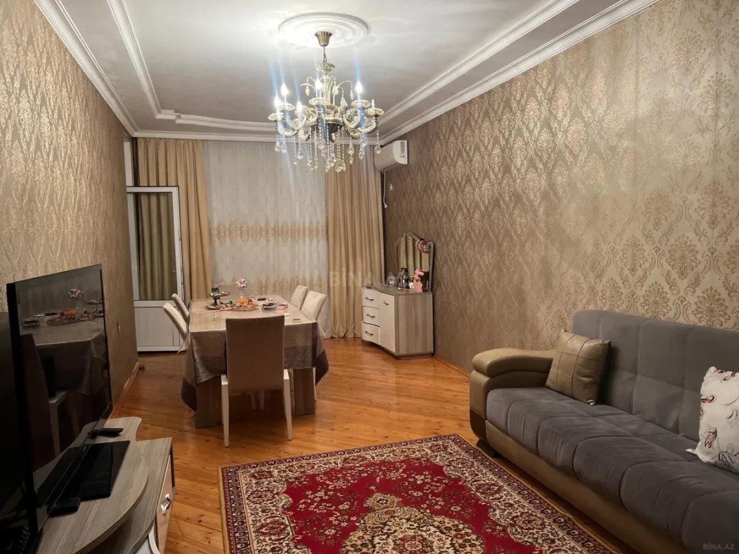 Kirayə verilir 2 otaqlı mənzil 75 m²
