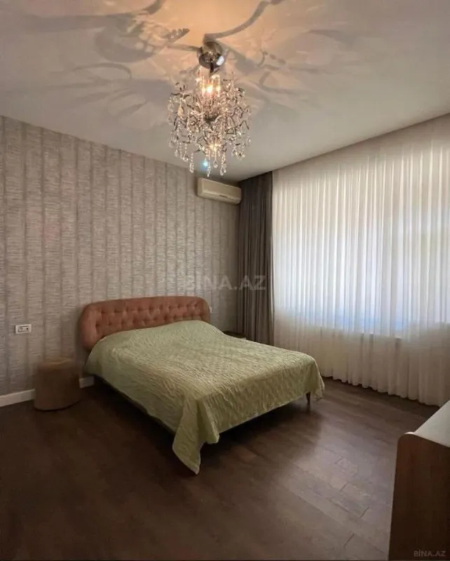 Kirayə verilir 5 otaqlı həyət evi 500 m²