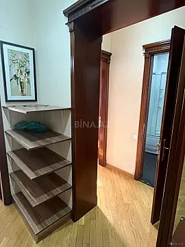 Kirayə verilir 2 otaqlı mənzil 75 m²