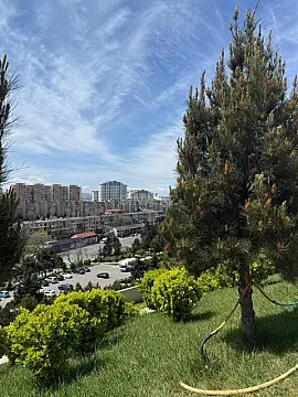 Satılır 4 otaqlı mənzil 100 m²