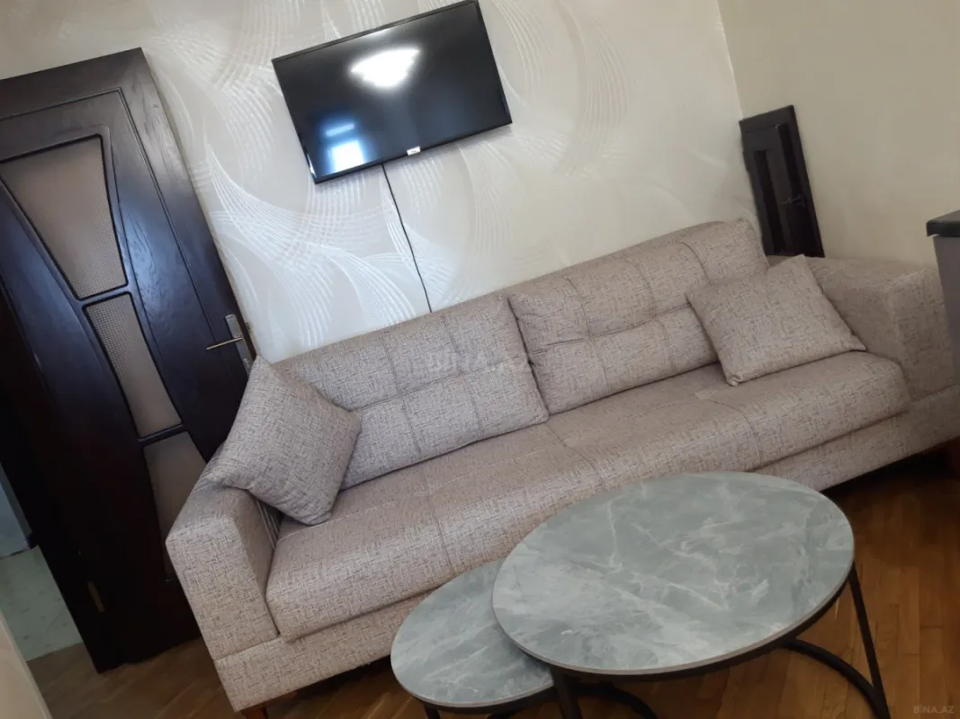 Satılır 2 otaqlı mənzil 60 m²