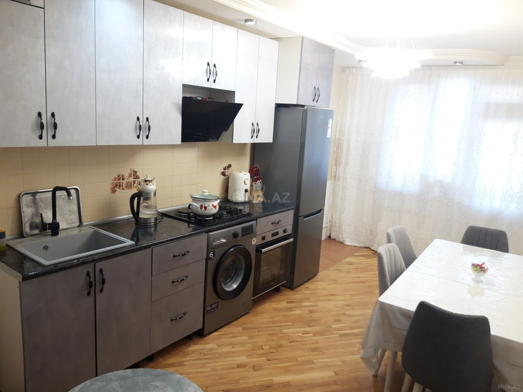 Satılır 2 otaqlı mənzil 60 m²