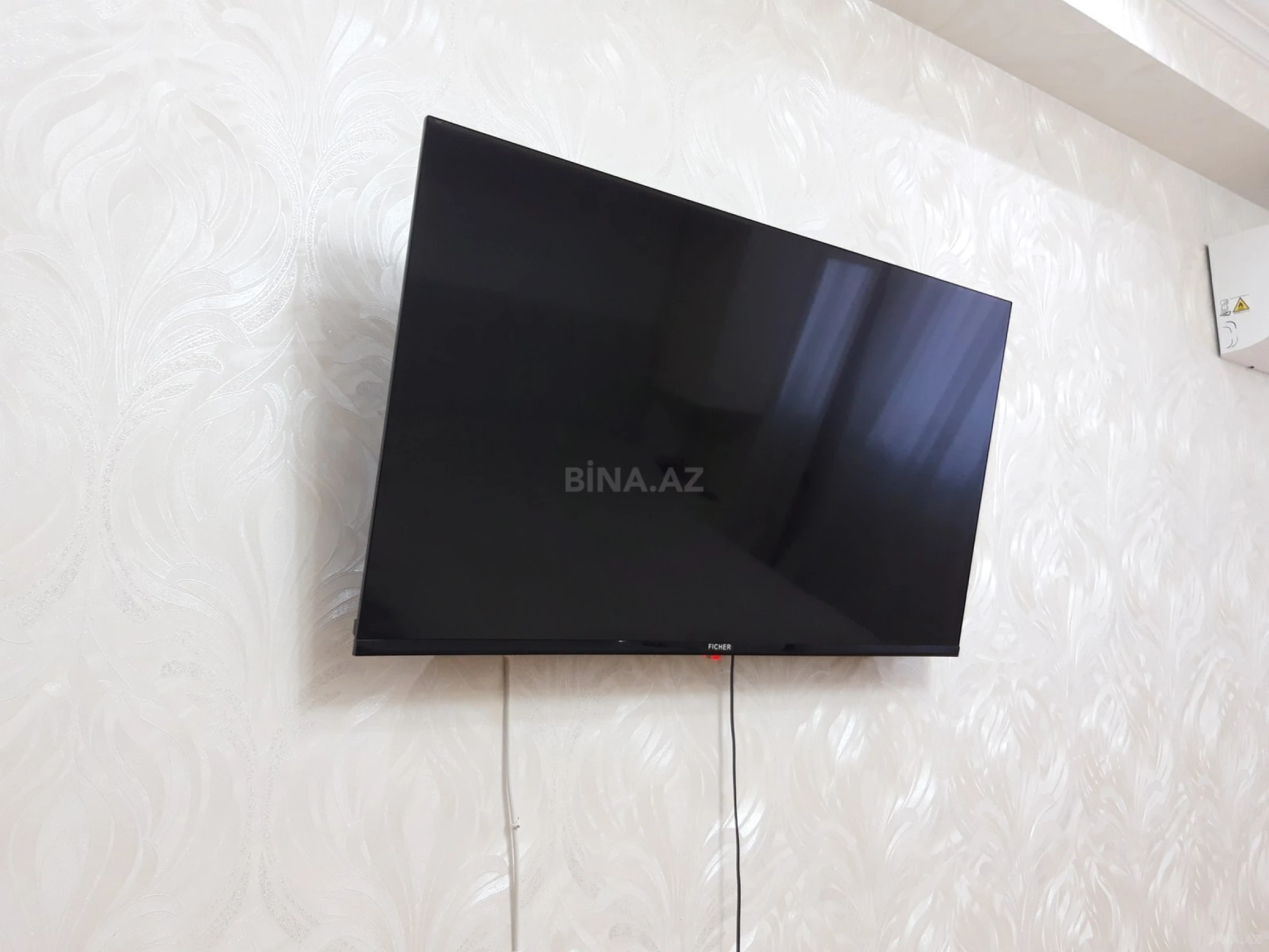 Satılır 2 otaqlı mənzil 60 m²