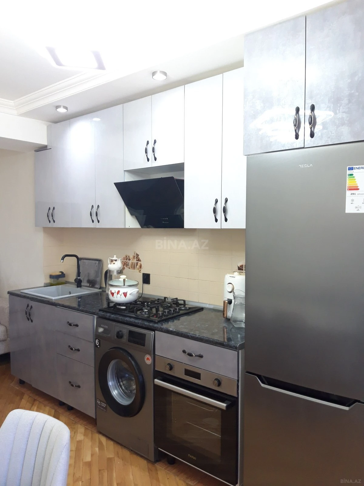 Satılır 2 otaqlı mənzil 60 m²