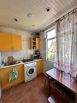 Satılır 2 otaqlı mənzil 45 m²
