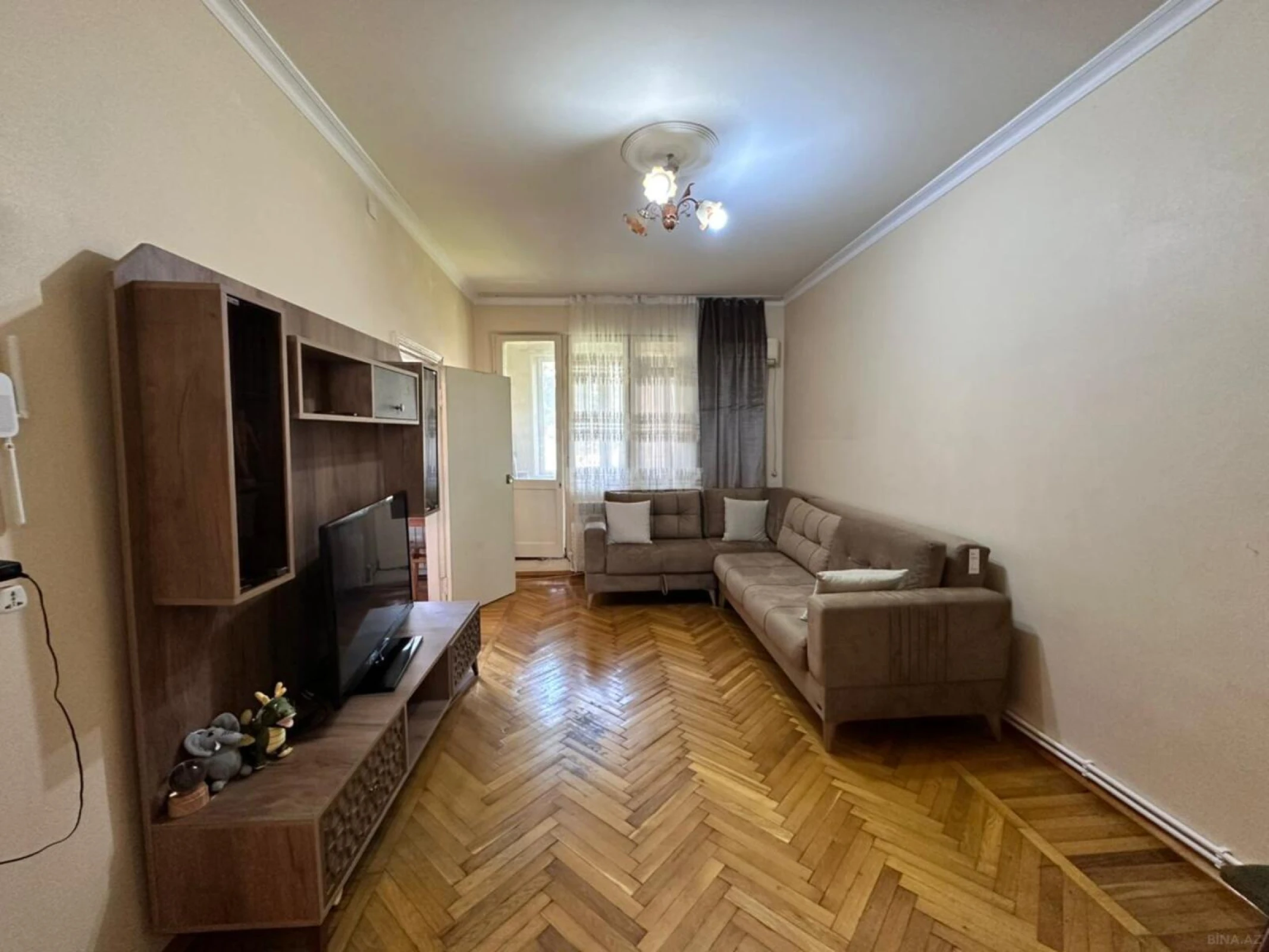 Satılır 2 otaqlı mənzil 45 m²