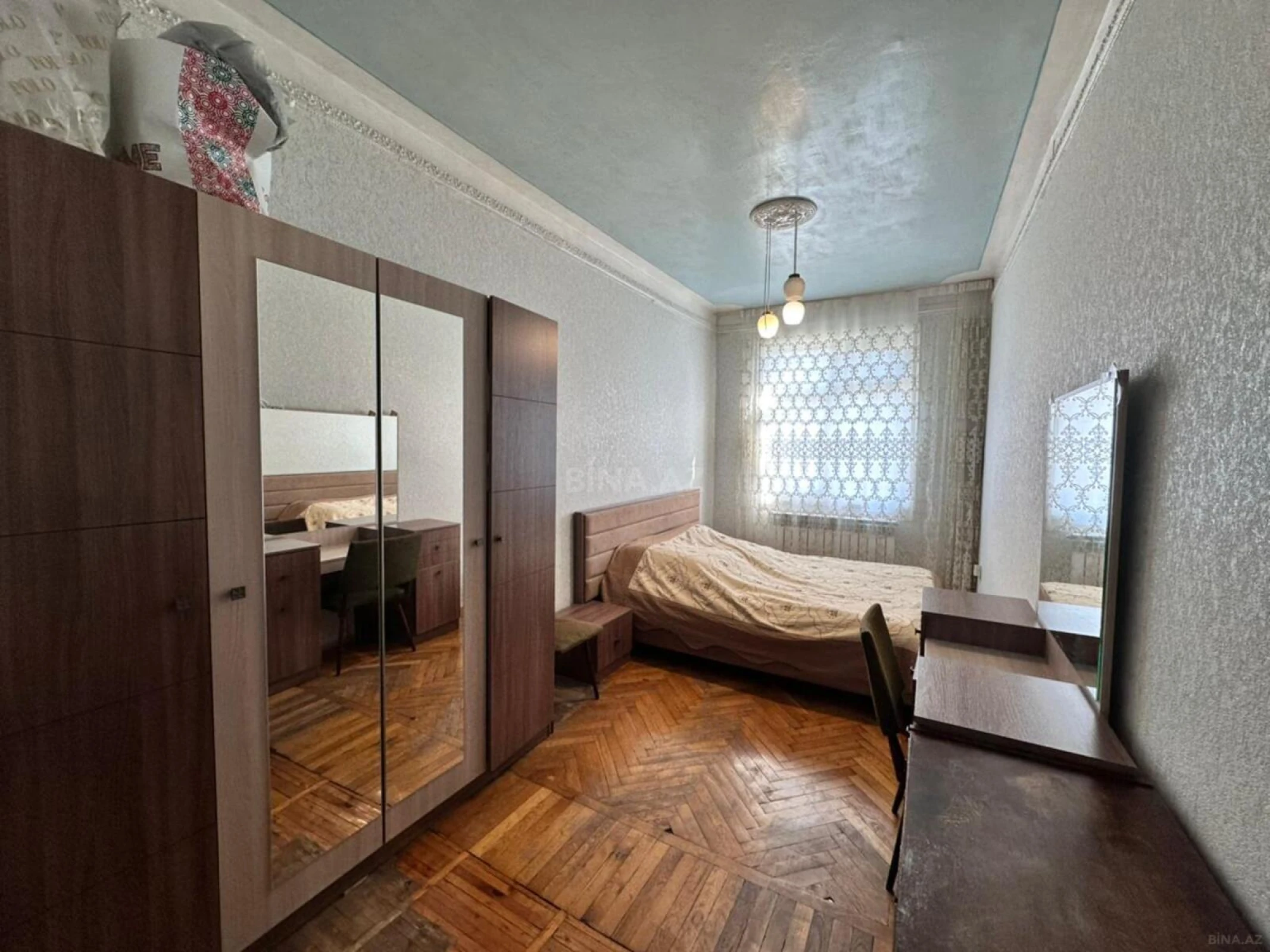 Satılır 2 otaqlı mənzil 45 m²