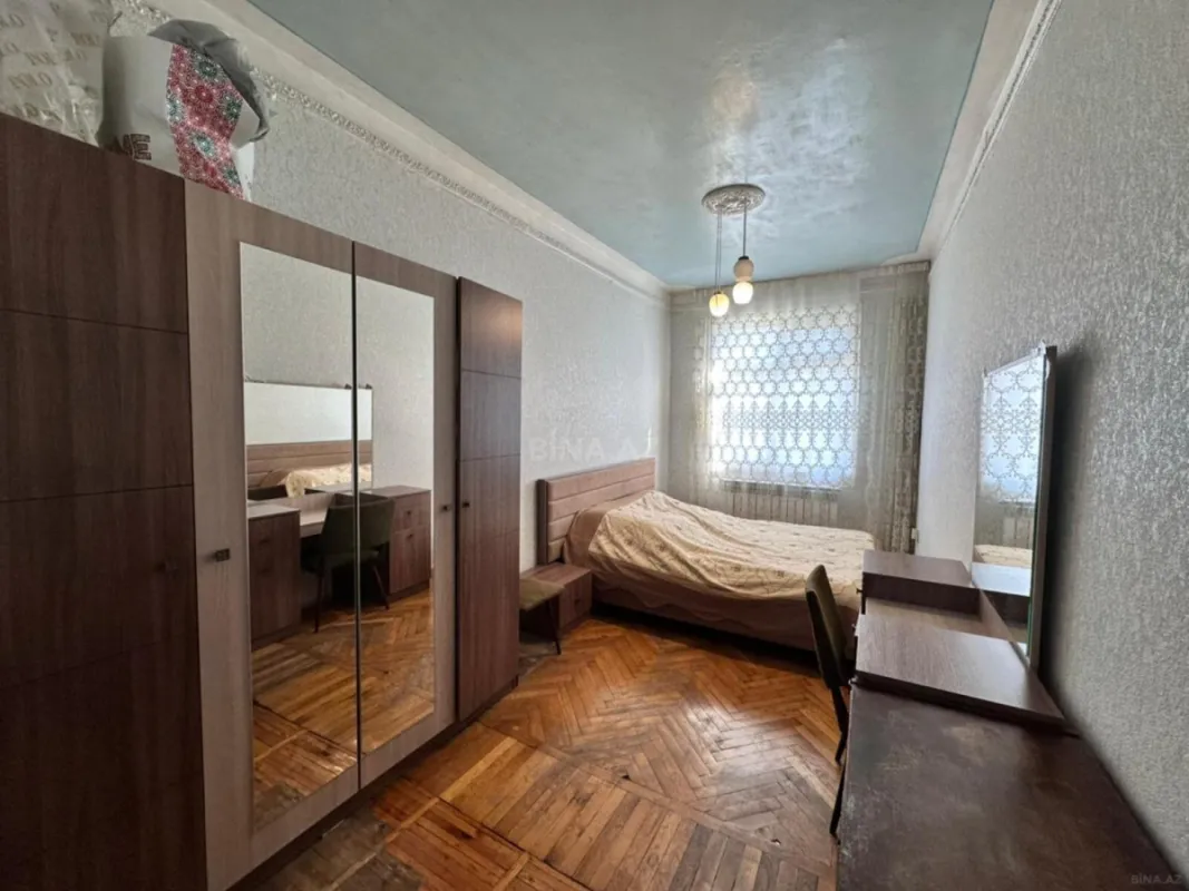 Satılır 2 otaqlı mənzil 45 m²