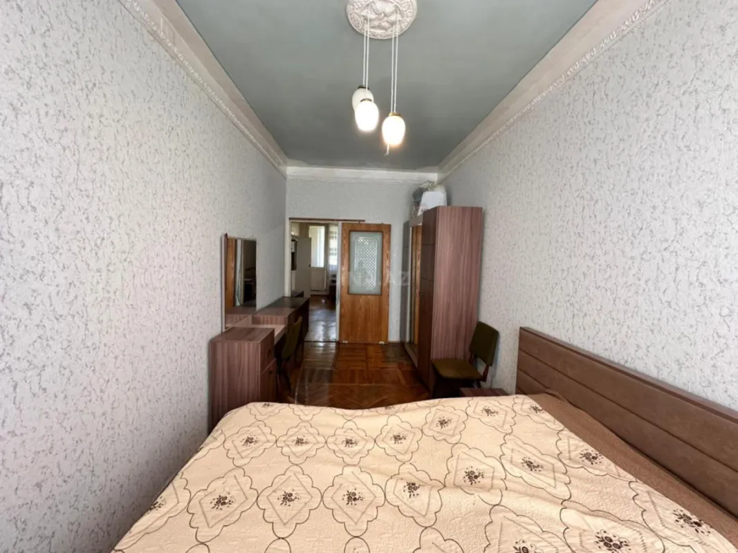 Satılır 2 otaqlı mənzil 45 m²