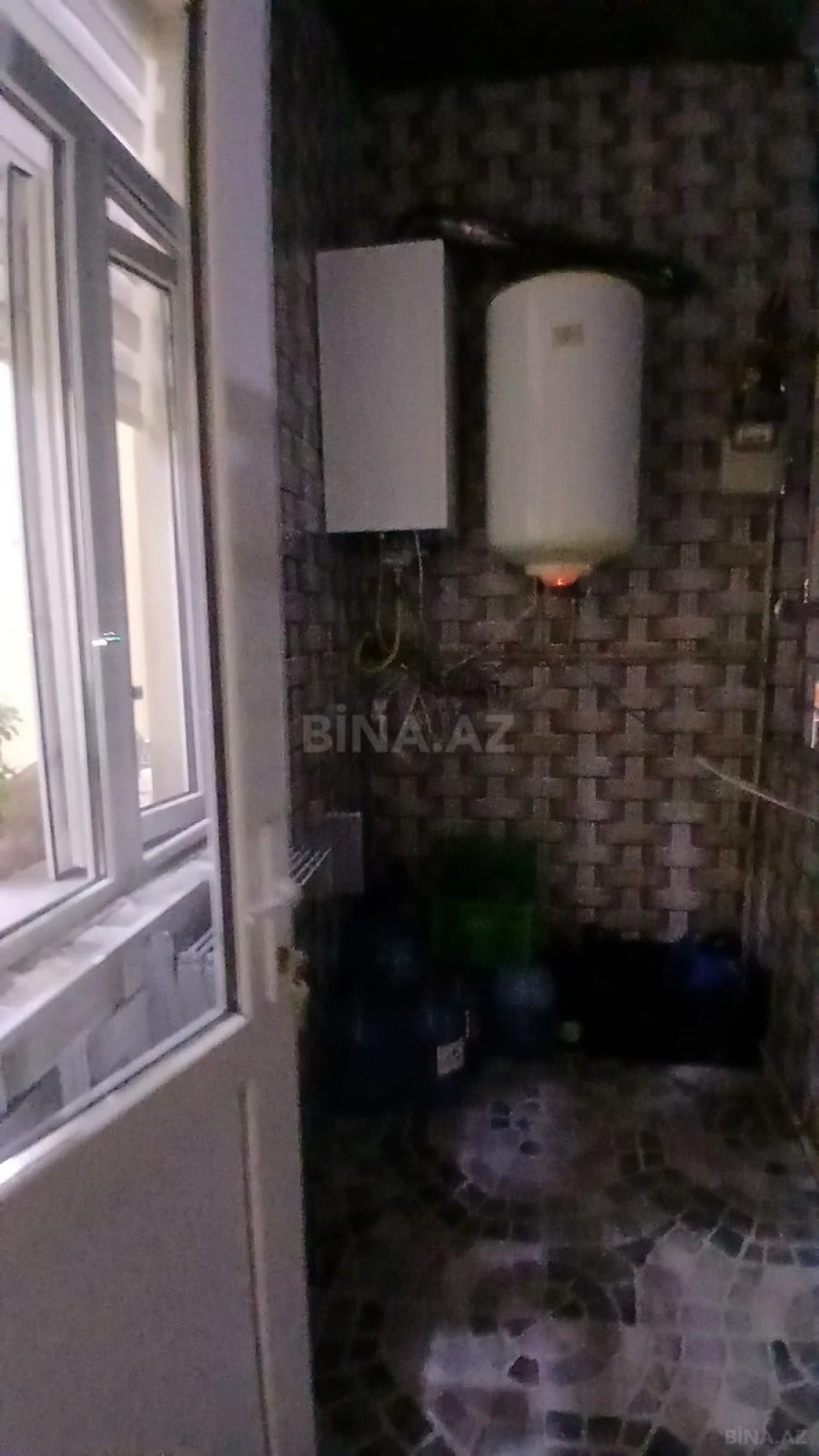Satılır 2 otaqlı mənzil 64 m²