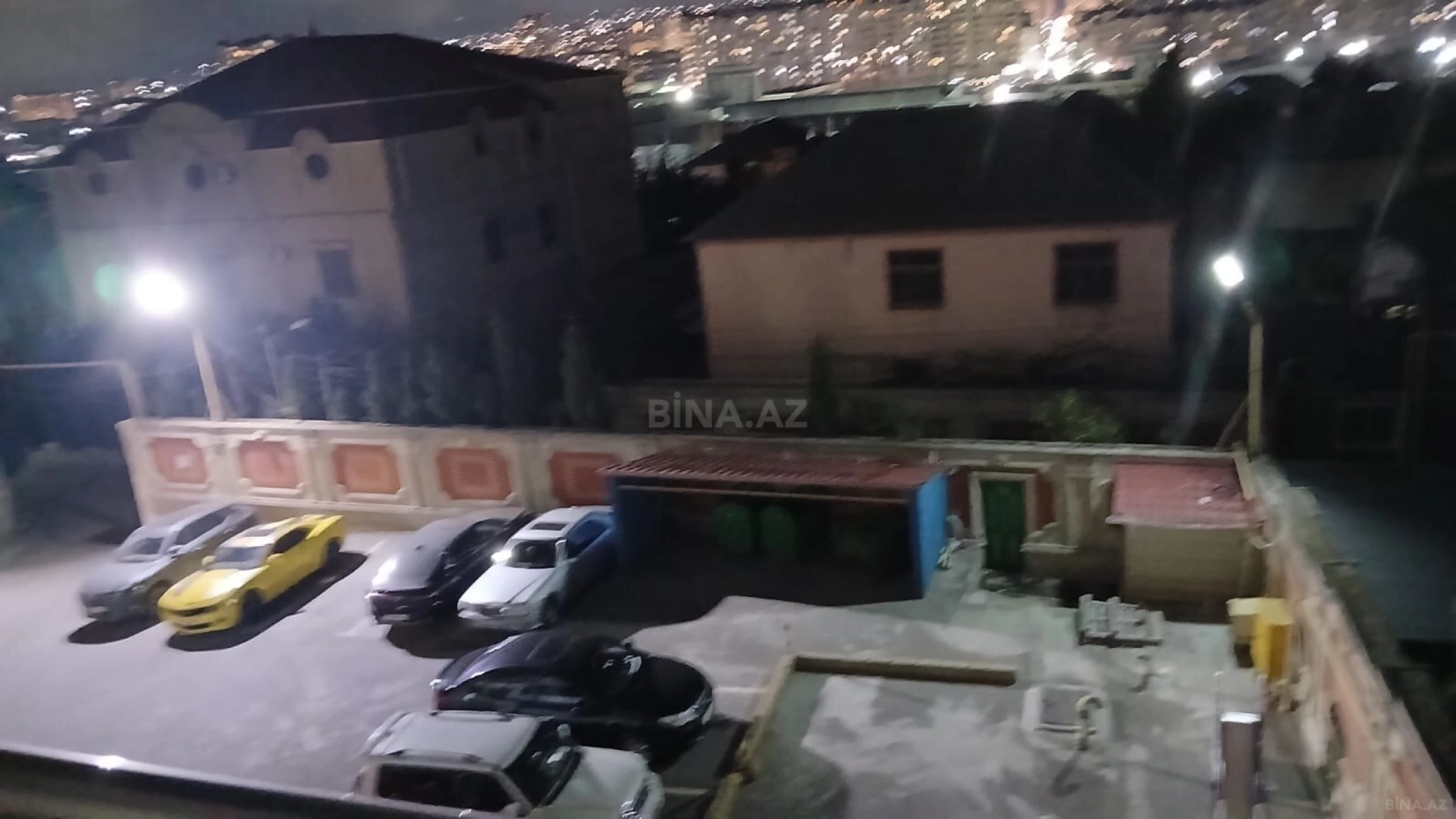 Satılır 2 otaqlı mənzil 64 m²