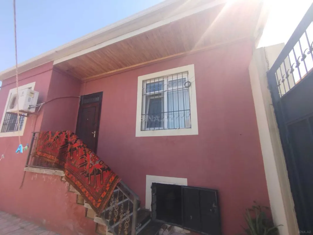 Satılır 3 otaqlı həyət evi 72 m²