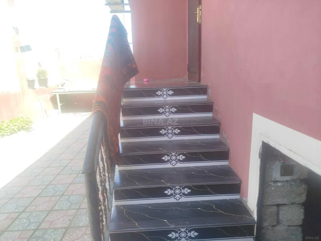 Satılır 3 otaqlı həyət evi 72 m²