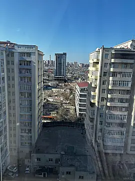 Satılır 3 otaqlı mənzil 135 m²