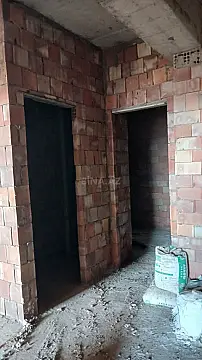 Satılır 3 otaqlı mənzil 141 m²