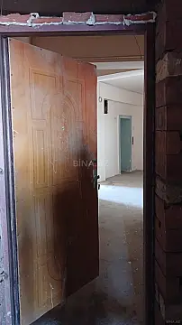 Satılır 3 otaqlı mənzil 141 m²