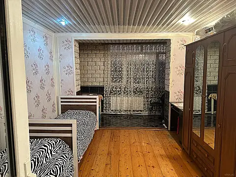 Satılır 3 otaqlı mənzil 120 m²