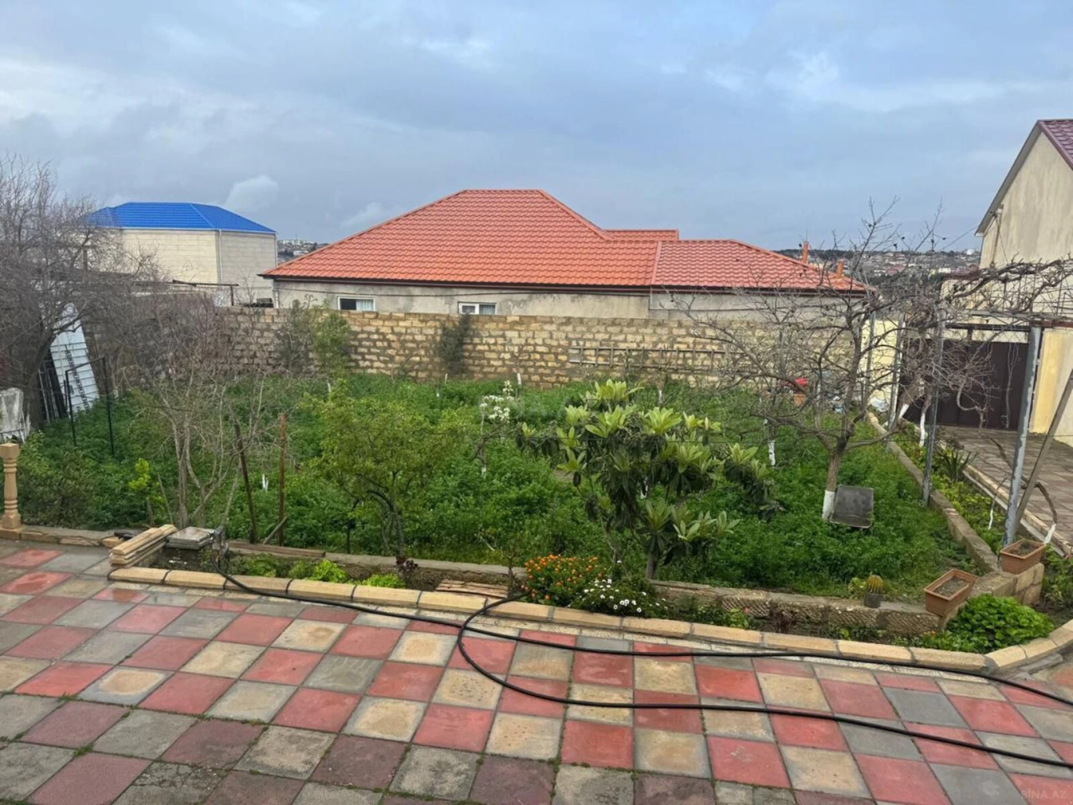 Satılır torpaq sahəsi 5.7 m²