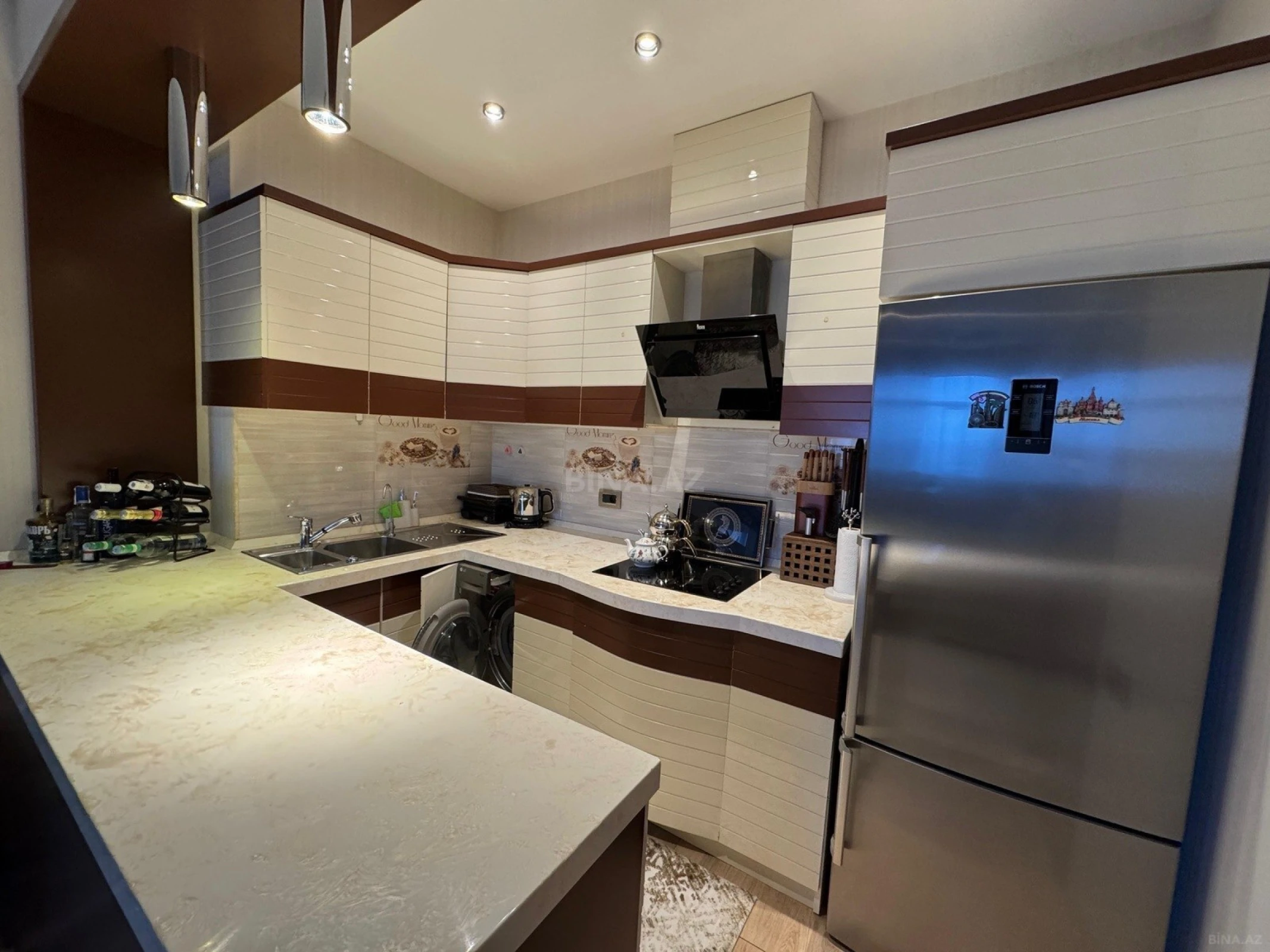 Satılır 2 otaqlı mənzil 65 m²