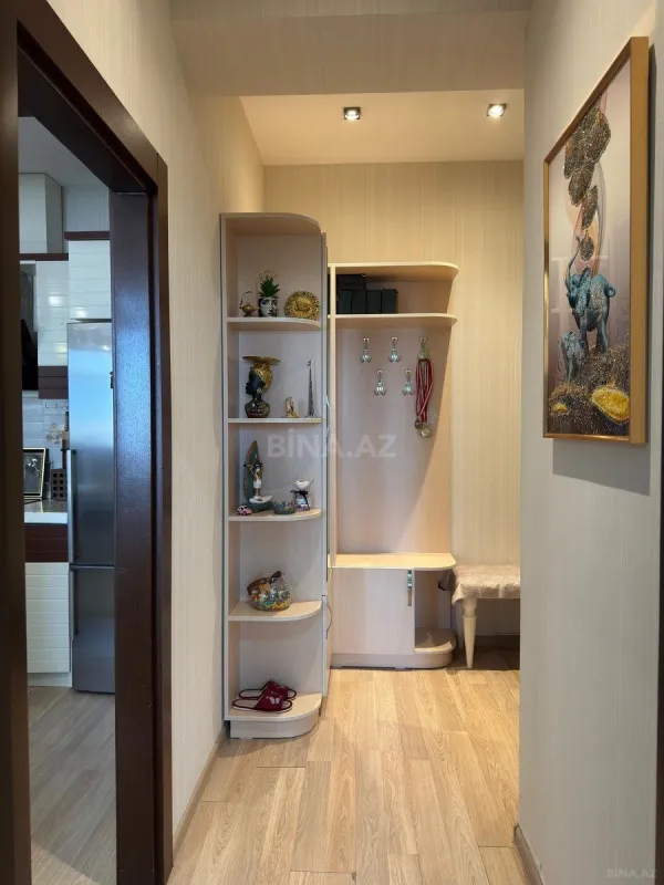 Satılır 2 otaqlı mənzil 65 m²