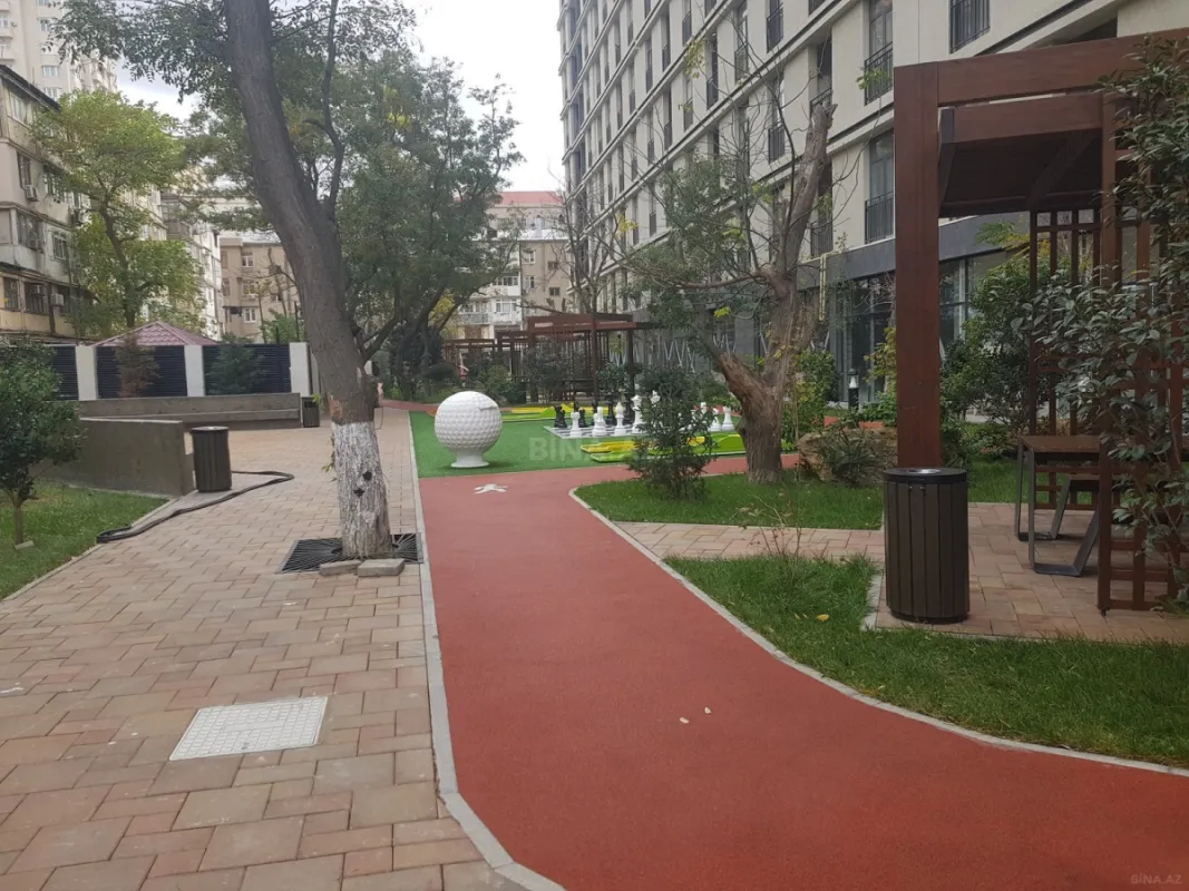 Kirayə verilir 2 otaqlı mənzil 55 m²