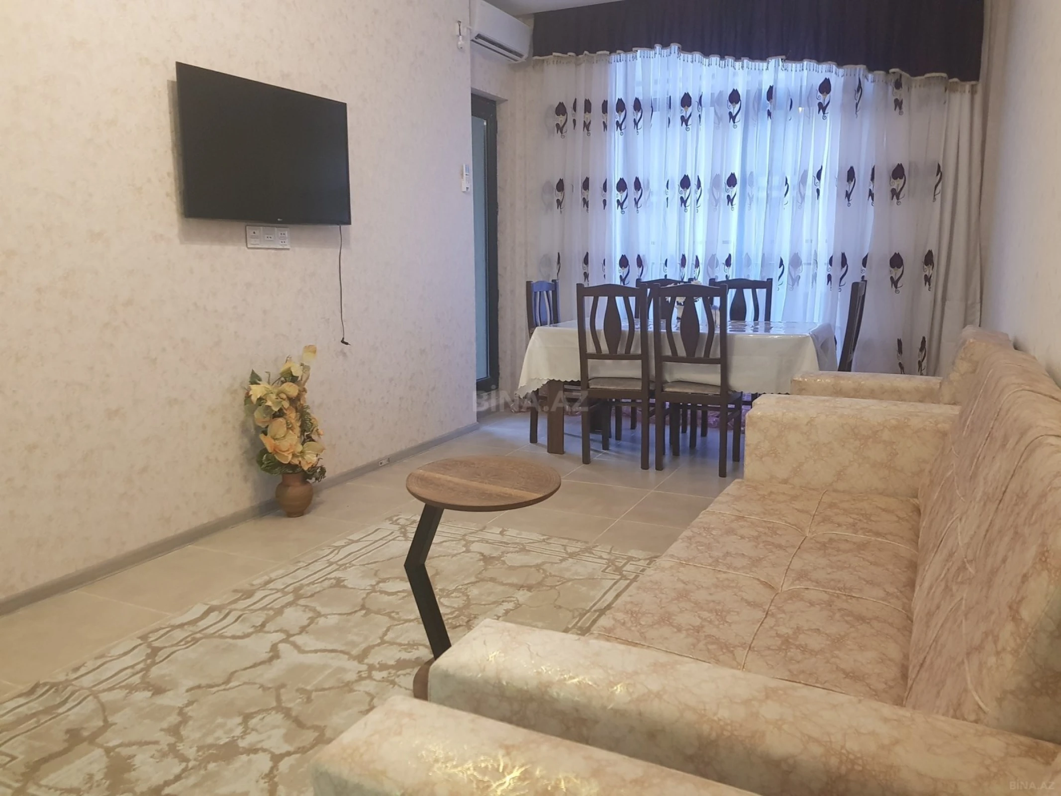 Kirayə verilir 2 otaqlı mənzil 55 m²